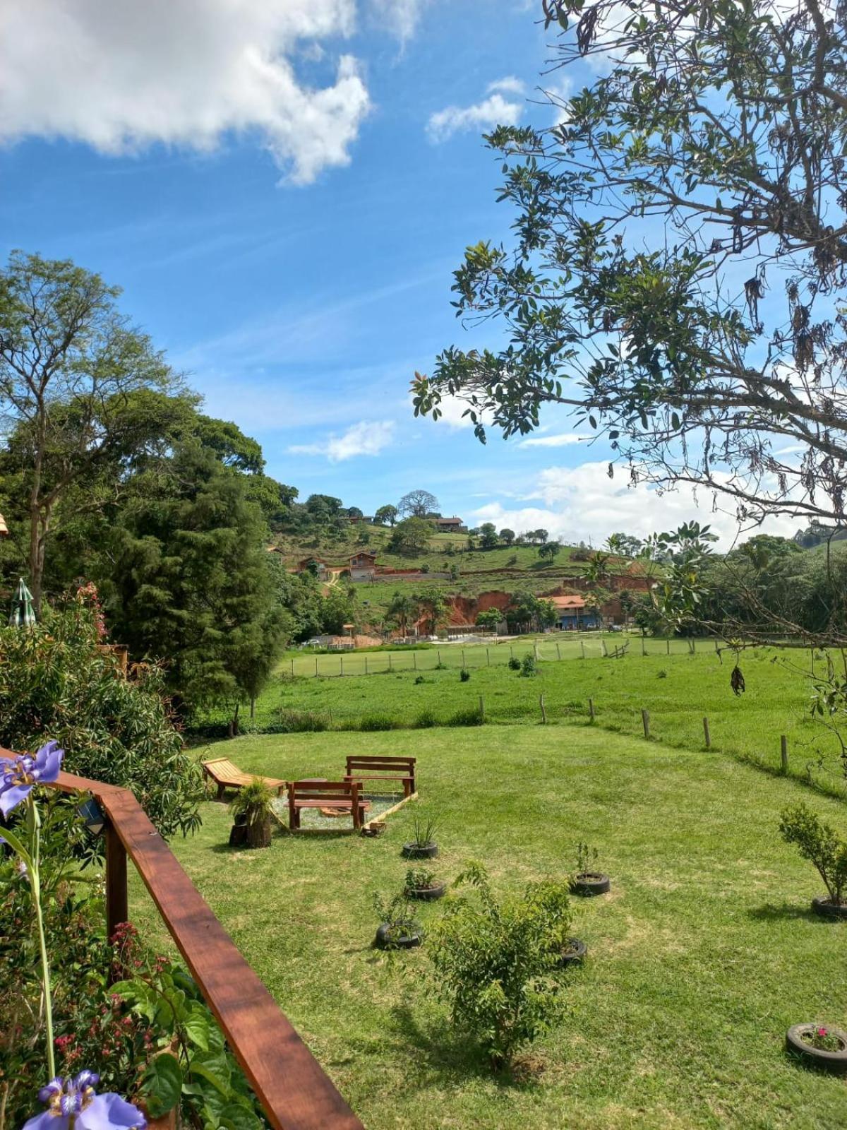 Chales Refugio No Campo Santo Antônio do Pinhal Екстериор снимка
