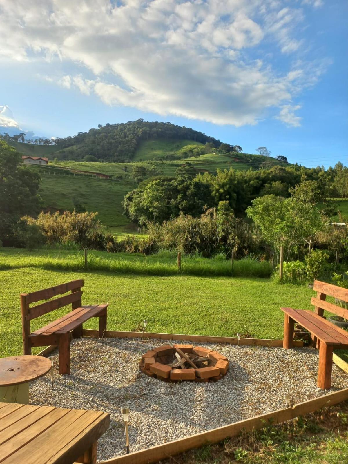Chales Refugio No Campo Santo Antônio do Pinhal Екстериор снимка